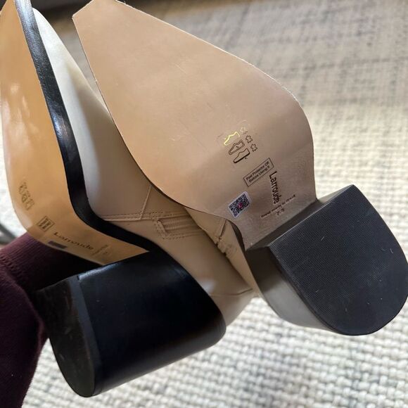 NEW Larroude Ivory Leather James Boot 7.5 - Picture 5 of 7
